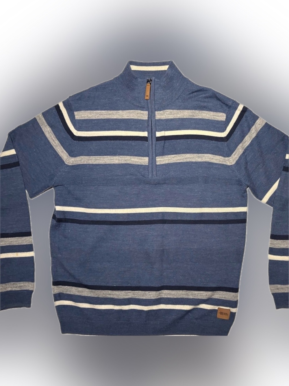 Men's Classic Blue Striped Zip-Up Sweater by Wayne Gretzky Size Medium